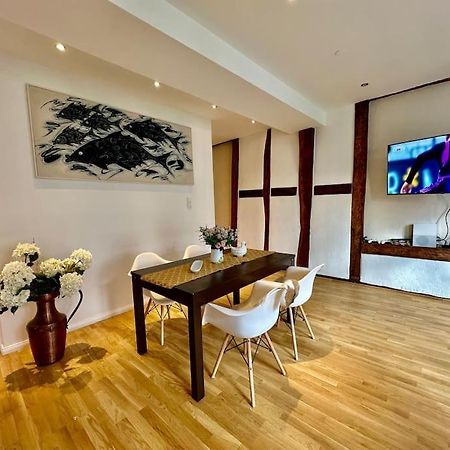 Wohnung Am Schloss 2 - Bestes Apartment In Weilburg Buitenkant foto