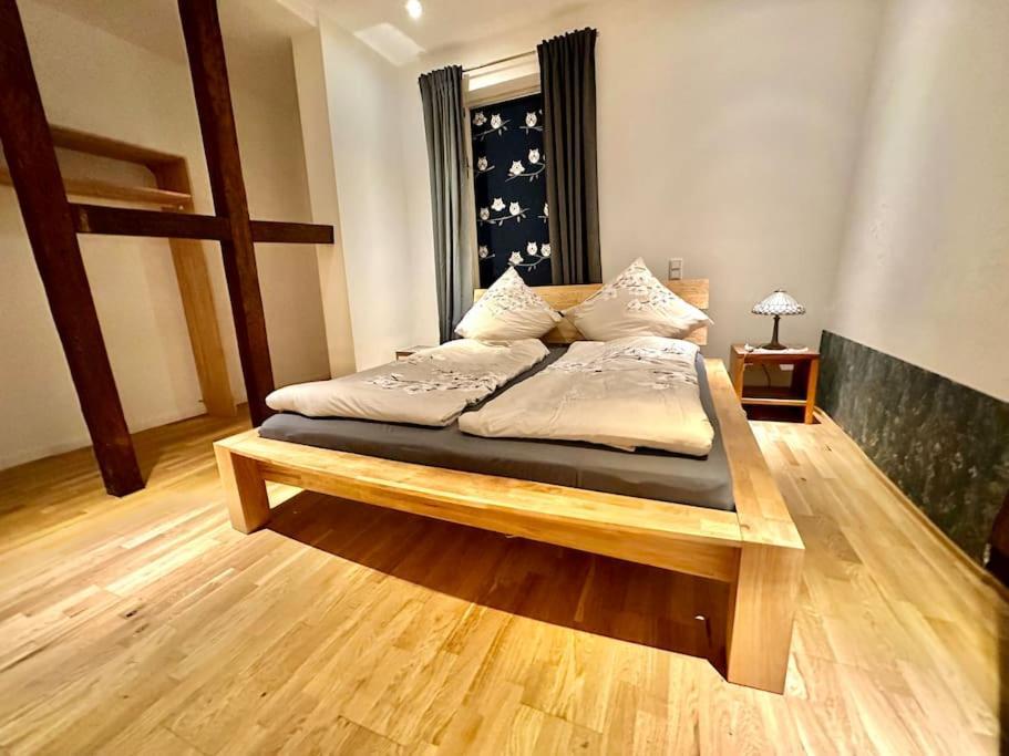Wohnung Am Schloss 2 - Bestes Apartment In Weilburg Buitenkant foto